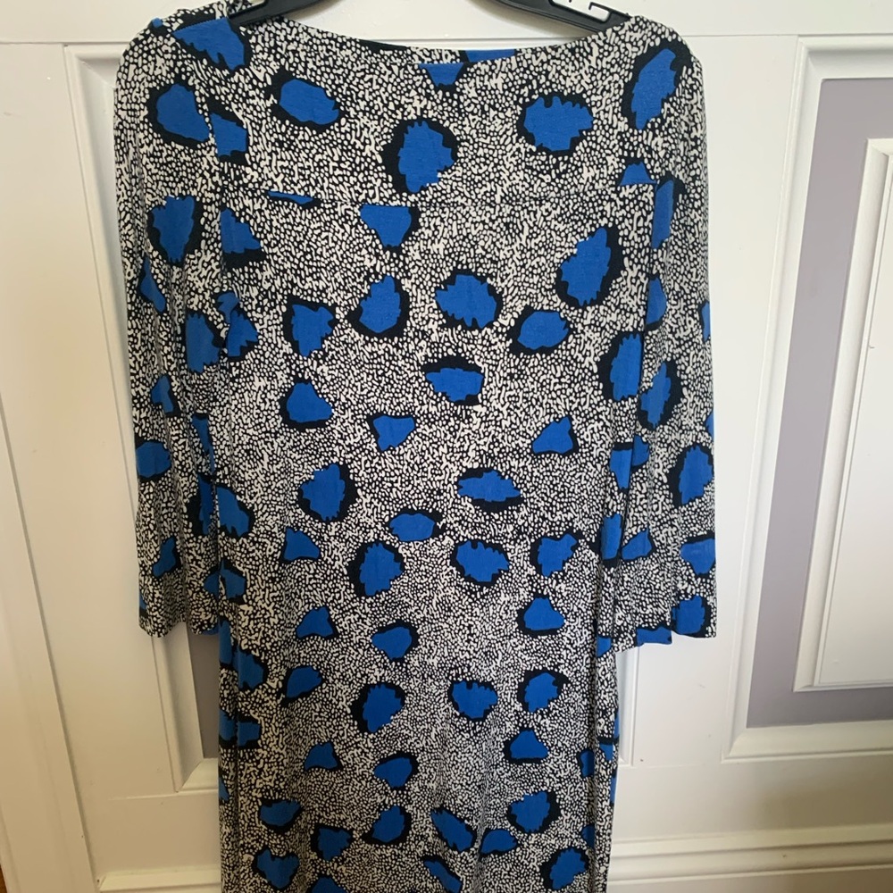 Diane Von Furstenberg shift dress- size 0- Rumi style.